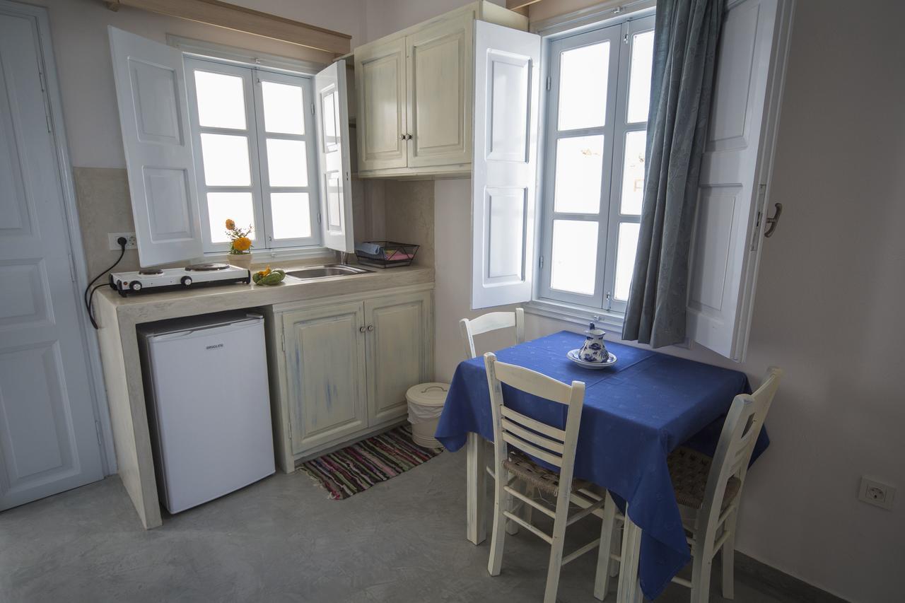 Ianthe Apartments & Villa Ия Экстерьер фото