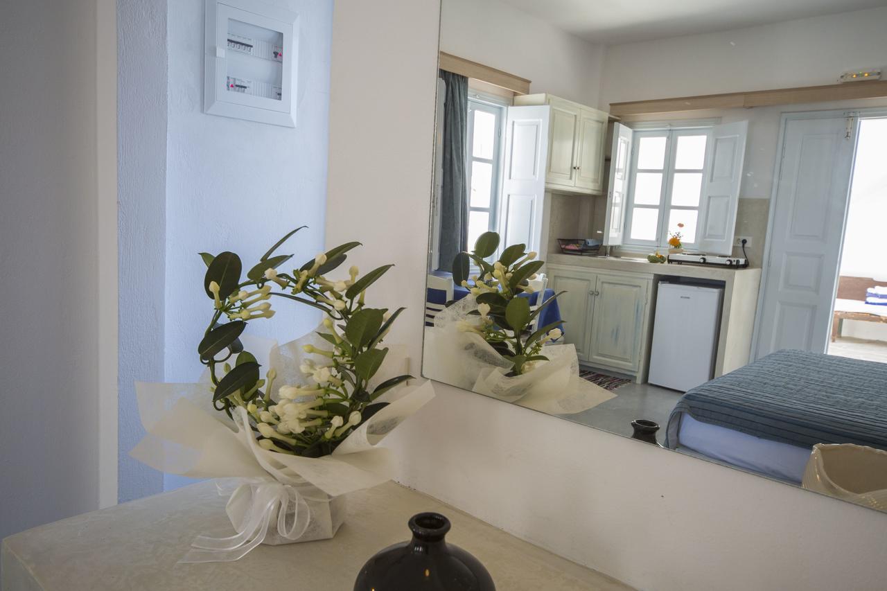 Ianthe Apartments & Villa Ия Экстерьер фото